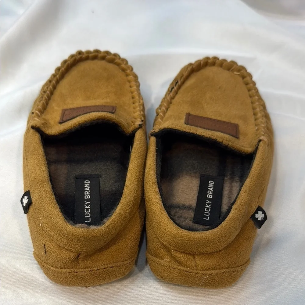 Lucky Brand Micro-Suede Moccasin Slippers, Camel/Tan color, Boys size 13-1, NWOT